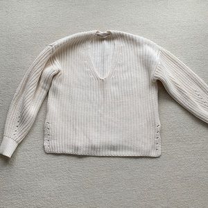 Everlane sweater size small